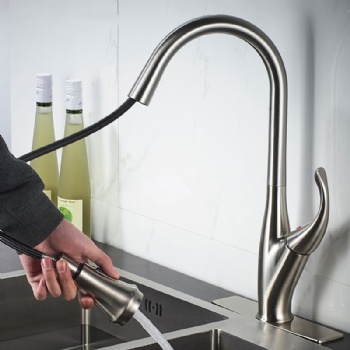 HYGESS Single Handle 2-Function Pull Down Sprayer Kitchen Faucet