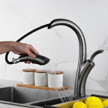 Modern Design Single Handle Pull Down Kitchen Faucet